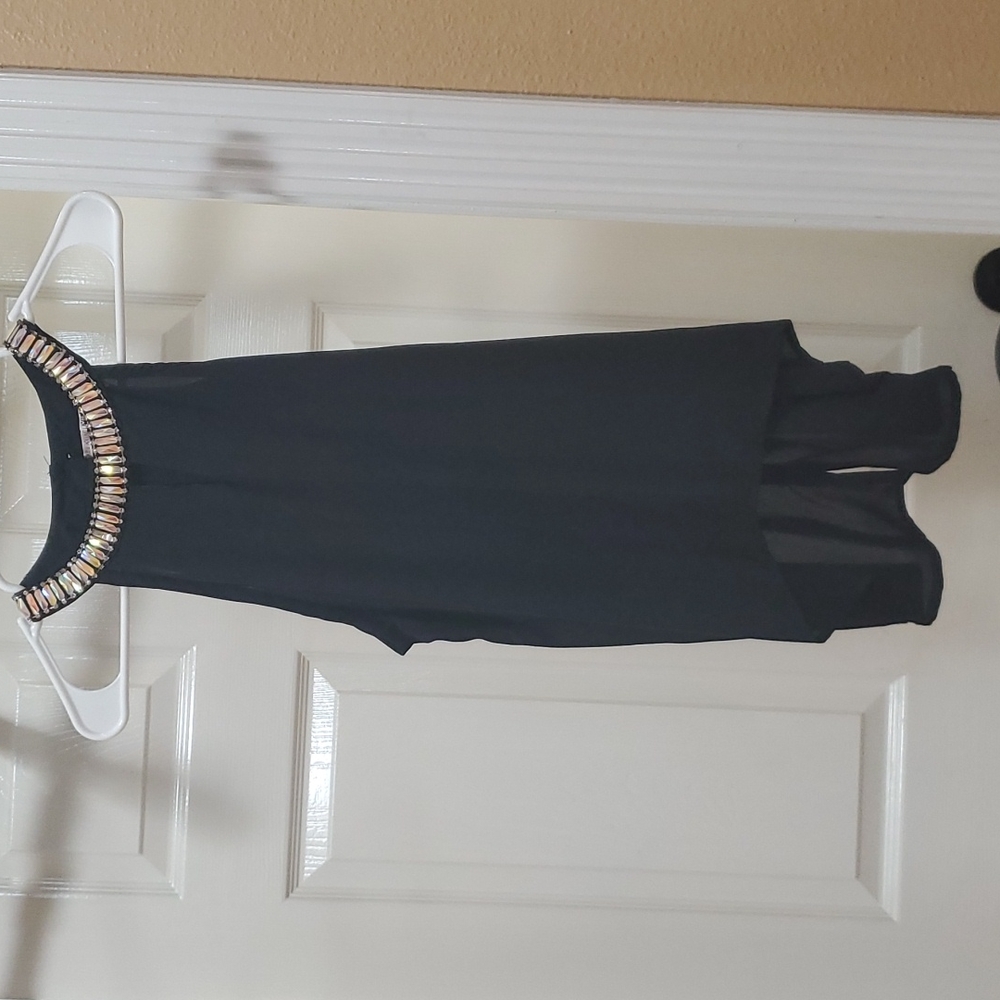 NWOT A'gaci Rhinestone Sleeveless Black Blouse